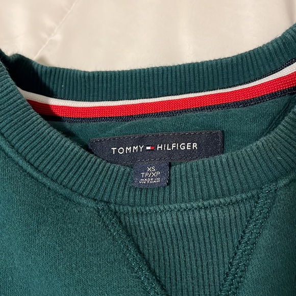 Crewneck - Picture 2 of 3